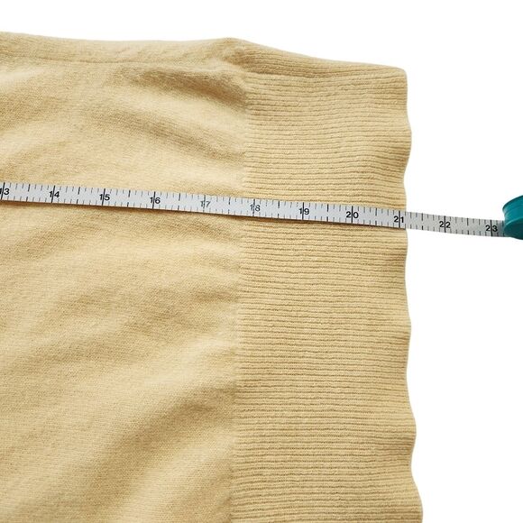 Banana Republic Sleeveless Sweater Yellow Angora Wool Blend Beaded Embroidery XS - Picture 10 of 10